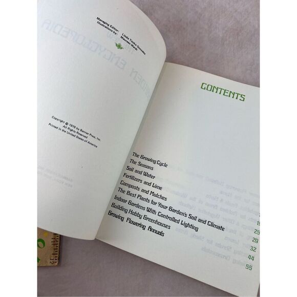 Vintage 1976 Groovy Gardener Book The New Garden Encyclopedia - Picture 4 of 6